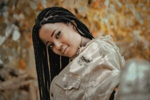 Knotless Braids girl with knotless braids